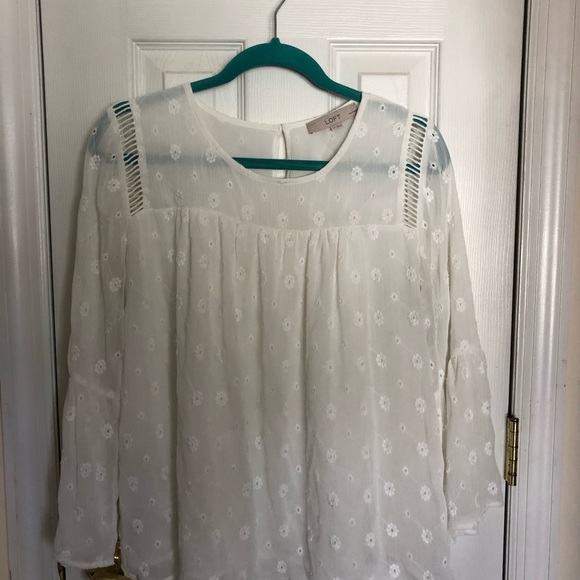 White top - Picture 3 of 3